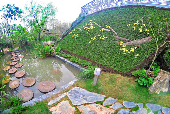 第十屆園博會上的藝術綠墻 第十屆園博會上的藝術綠墻